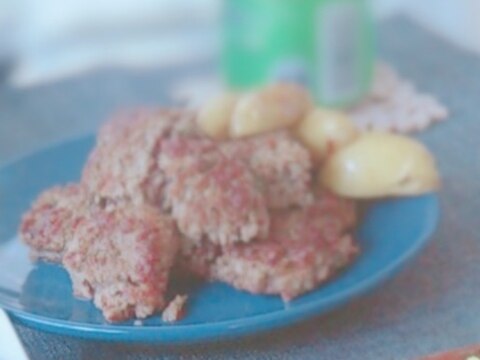 ひき肉のままなんちゃってステーキ